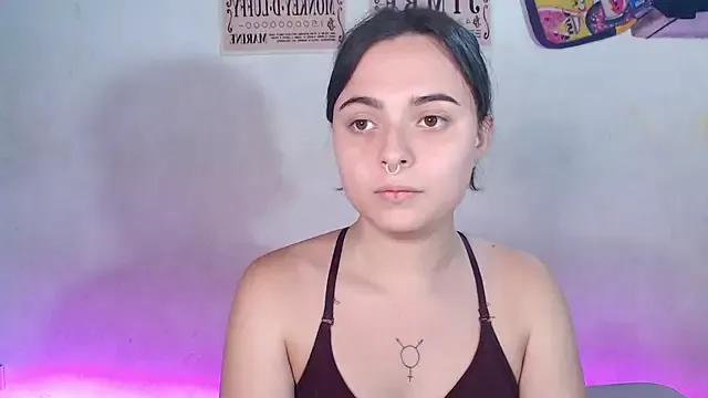 Freechat elizabethtaylorxxx on StripChat