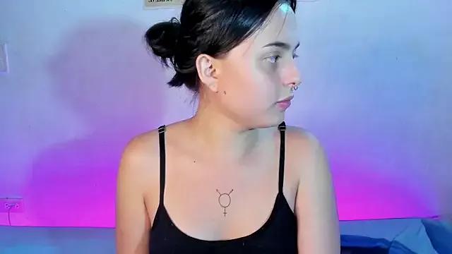 Freechat elizabethtaylorxxx on StripChat