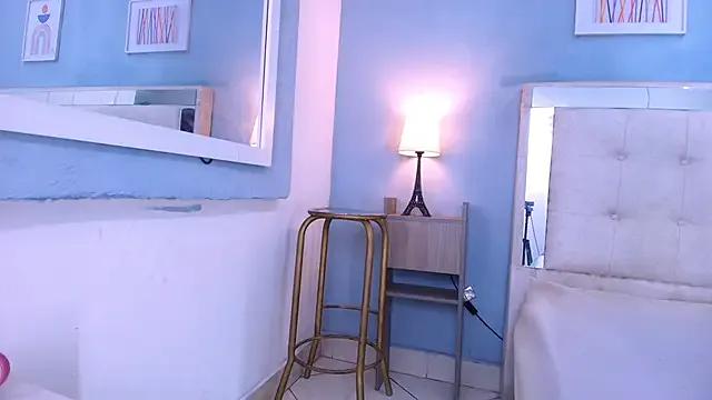 Emily_Castillo_1 on StripChat