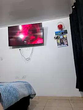 EmmaValencia_ on StripChat