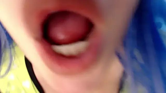 Emmy_Ruiz on StripChat