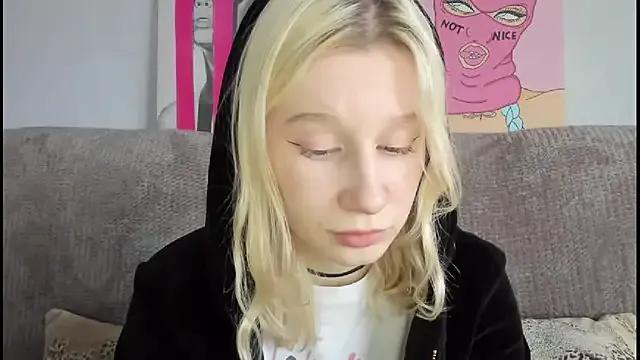 EnigmaSee on StripChat