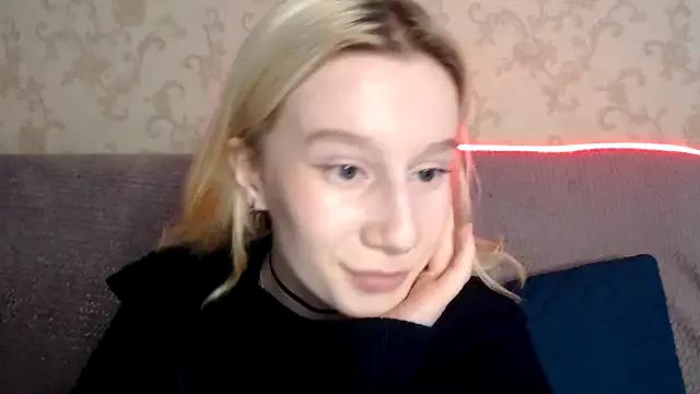 EnigmaSee — white tights!