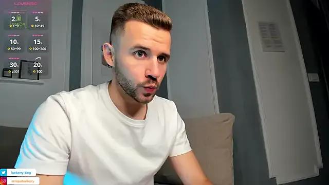 EnriqueBarberry on StripChat