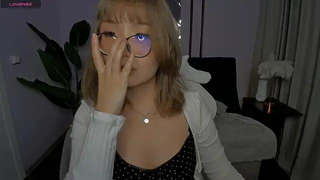 StripChat Erica_Asti is Group Erica_Asti — soft boobs massage