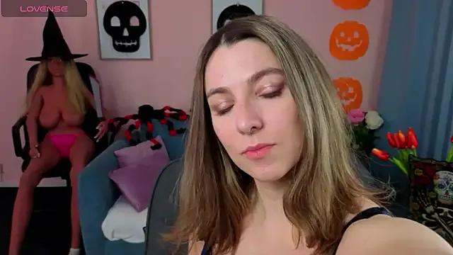 Freechat evafolver on StripChat