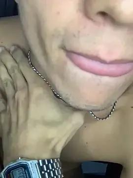 gabrielzinnnn085 on StripChat