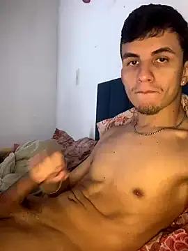 gabrielzinnnn085 on StripChat
