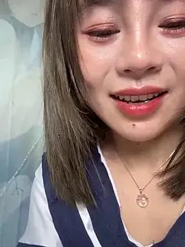 Game_yoyo on StripChat