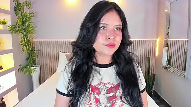 GeorginaReyes on StripChat