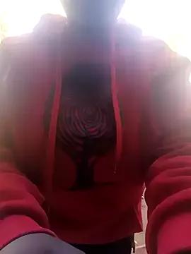 Golden_diver on StripChat