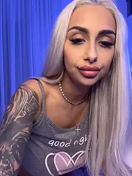 Freechat GoldenAmber on StripChat