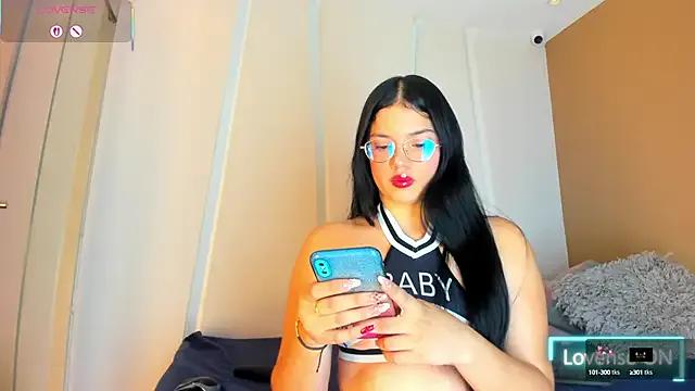 Hailey-Fox on StripChat