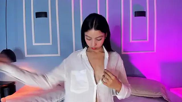 hannaa_zc on StripChat