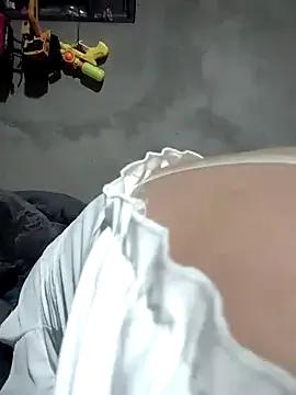 hinakaka — Freechat on StripChat