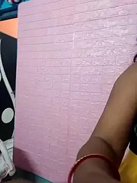 horny_ria123 on StripChat