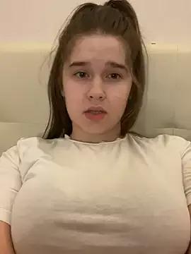 HornyGirlH on StripChat