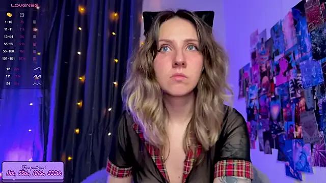 HotaruTomo on StripChat