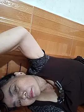 Hotestlove on StripChat