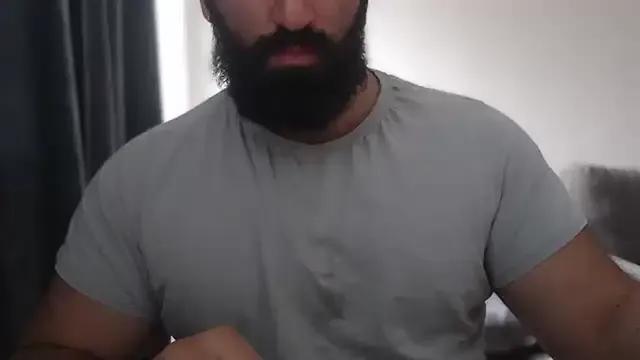 hugemachohandsome on StripChat