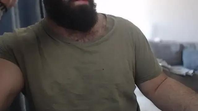 hugemachohandsome on StripChat