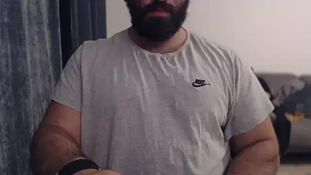 hugemachohandsome on StripChat