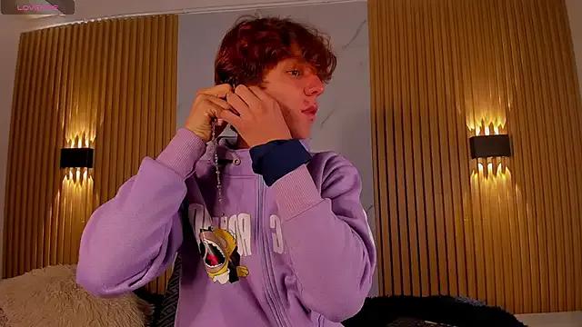 IM_DAREN on StripChat