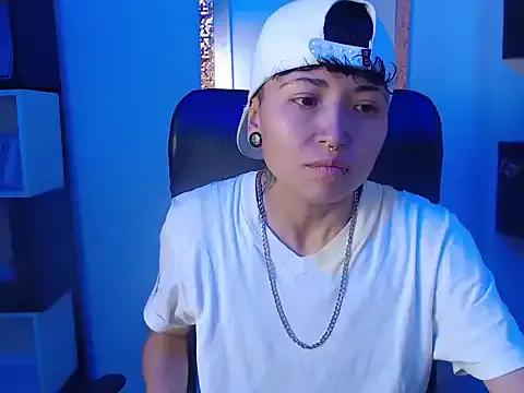 Im_Mathias on StripChat