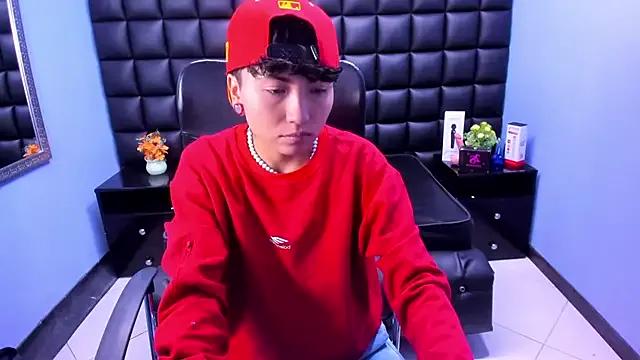 Im_Mathias on StripChat