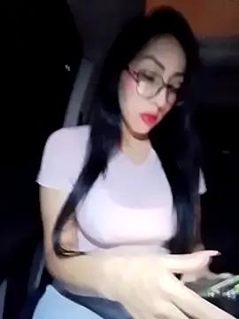 Isabellitasexi38 on StripChat