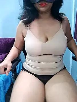 Jassi_Does on StripChat