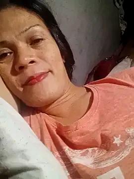 juicycum069 on StripChat