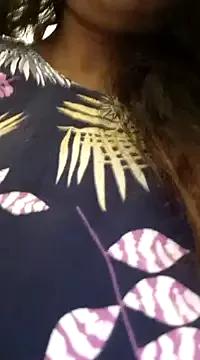 julia_joy on StripChat