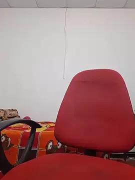 julia_joy on StripChat