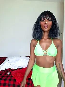 Kamdollie on StripChat