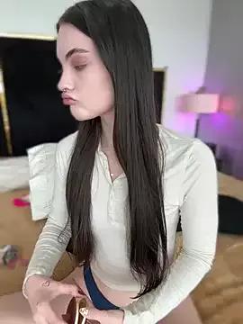 KarissaChantelle on StripChat