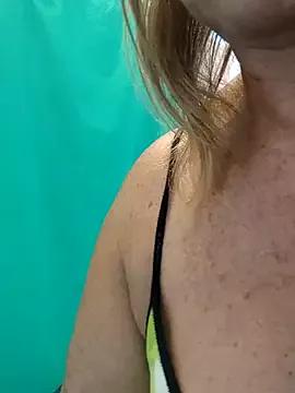 Kasandra_Ho on StripChat