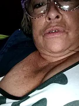 Kasandra_Ho on StripChat