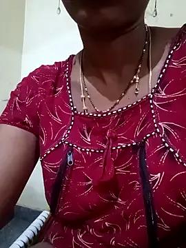 Kavya5500 on StripChat