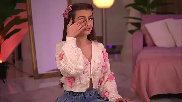 Freechat KaylaBray on StripChat