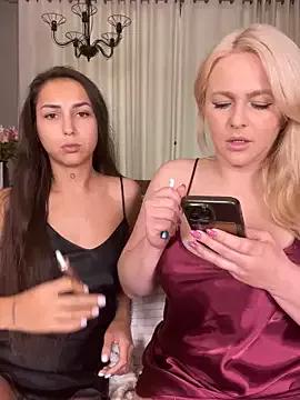 Freechat Keep_us_wild on StripChat