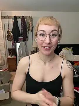 ketarisenup — Get a little dancing done