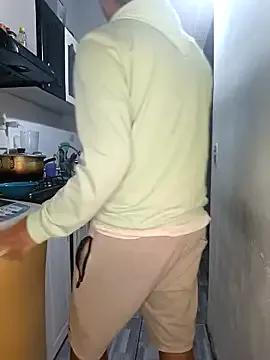 kingofqueenxxx on StripChat