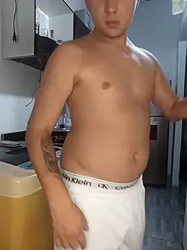 kingofqueenxxx on StripChat