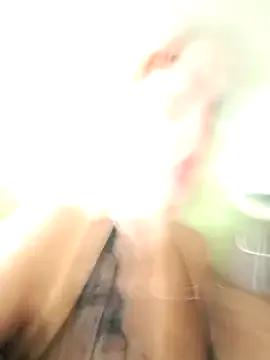 KiraXTender on StripChat