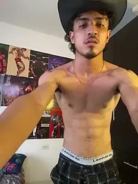 Kriss_Edwards on StripChat