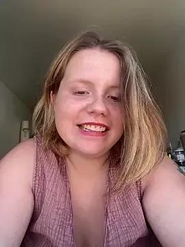 Lacoquinedu636 on StripChat