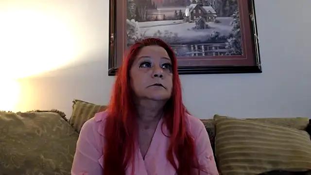 LexxiLeeds on StripChat