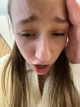 Lia__Love on StripChat