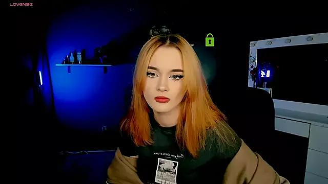 Freechat liana_kisses on StripChat